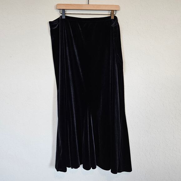 Elementz Black Velvet Godet Maxi Skirt Plus Size 2x Witchy Whimsigoth Baddie - Picture 1 of 5